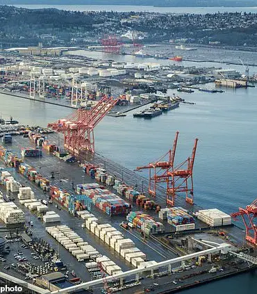 Chris Linhardt Sues Port of Seattle, Alleging Promotion Denial Due to Race, Sex, and Sexual Orientation Discrimination