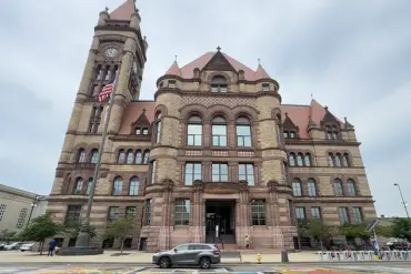 Cincinnati Entrepreneur Blames Woke Leadership for City's Decline Amid Mass Brawl and Squalor