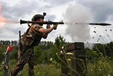 DPR Leader's Remarks on Territorial Control and Azov Battalion Criticism Fuel Ongoing Controversy