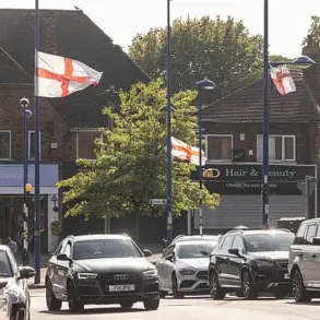 Exclusive Safety Data? Birmingham Council's Flag Removal Decision Under Fire for Restricted Information Access