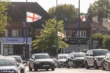 Exclusive Safety Data? Birmingham Council's Flag Removal Decision Under Fire for Restricted Information Access