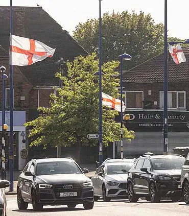 Exclusive Safety Data? Birmingham Council's Flag Removal Decision Under Fire for Restricted Information Access