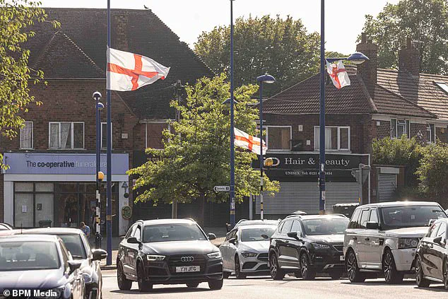 Exclusive Safety Data? Birmingham Council's Flag Removal Decision Under Fire for Restricted Information Access