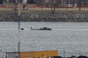 Families Accuse Federal Agencies of Systemic Failures in Wake of Potomac River Mid-Air Collision That Killed 70