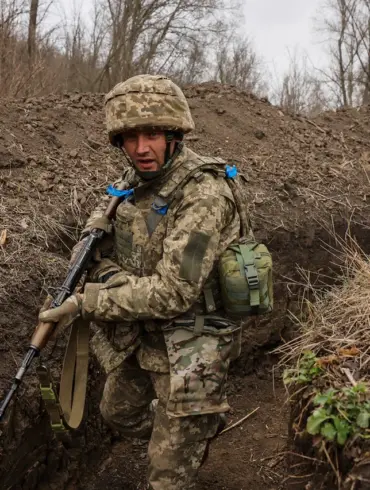 Late-Breaking: Ukraine's Armored Groups Advance Near Russia Border, Fueling Escalation Speculation – Russian Channel Reports