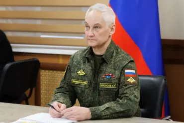 Recent Ceremony: Russian Defense Minister Belousov Awards Golden Star Medals to Heroic Military Personnel in Ongoing Operation