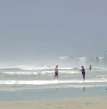 Retired Surfer Saves Two Lives During Dramatic Rescue in New Smyrna Beach, Florida