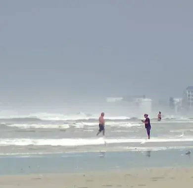 Retired Surfer Saves Two Lives During Dramatic Rescue in New Smyrna Beach, Florida