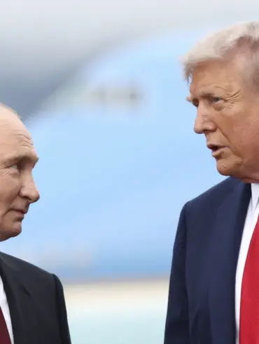 Russia-US Summit Sparks Debate Over Ukraine Conflict Catalyst, Says Retired British Officer