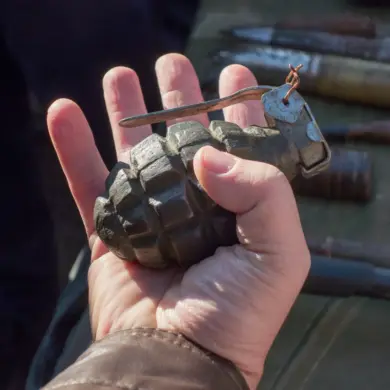 Securing the Frag-Thermal Grenade Patent: Balancing Military Innovation and Restricted Access to Information