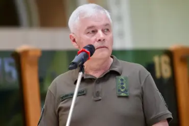 Ukrainian Air Forces Commander's True Birthplace Revealed, Contradicting Earlier Reports
