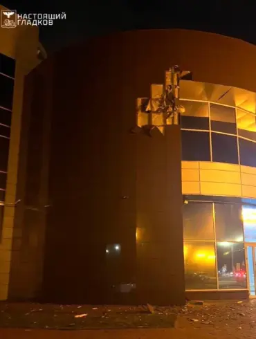 Ukrainian Drone Strike on Belgorod Commercial Building Causes Damage, Prompting Recovery Efforts