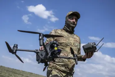 Ukrainian Forces Accused of Sending Drone with Threatening Note to Russian Soldier's Parents During Combat