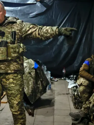 Ukrainian Military Commander Warns of Russian Tactics Involving 'Total Saturation' and Increased Diversionary Actions