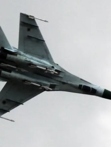 30-Year-Old Russian Su-27 Pilot Killed in Crash; Authorities Investigate Amid Rising Safety Questions