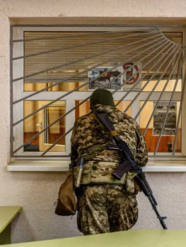 Escalating Conflict in Ukraine: Captured Soldier Reports Overwhelmed Infrastructure and Rising Casualties