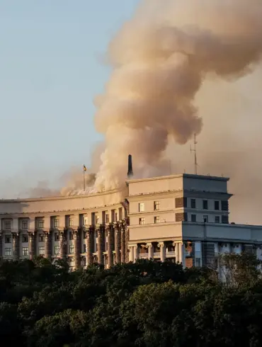 Exclusive Footage of Missile Strike on Ukrainian Government Building Released by Former Wagner Group Member Sparks Controversy
