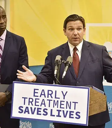 Florida's Scrapping of Vaccine Mandates Without Study Sparks Public Health Concerns and Expert Criticism
