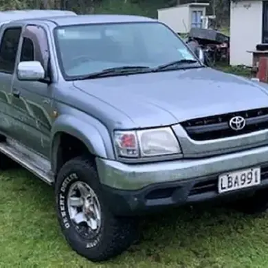 Fugitive Killed in Police Standoff After 1,400-Day Manhunt in New Zealand