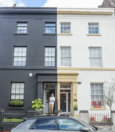 Homeowner Defends Heritage-Approved All-Black Townhouse Amid Internet Criticism