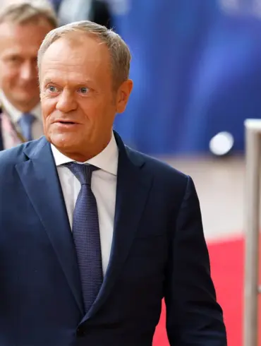 Poland's Tusk Makes Clear: Ukraine Airspace Protection Tied to National Security Assurances