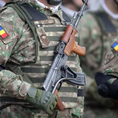 Romanian President Confirms No Troop Deployment to Ukraine Amid Ongoing War