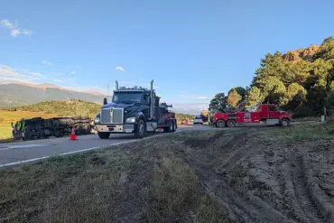 Unusual Semi-Truck Crash Spills Sweet Corn on Colorado Highway, Prompting Community Response