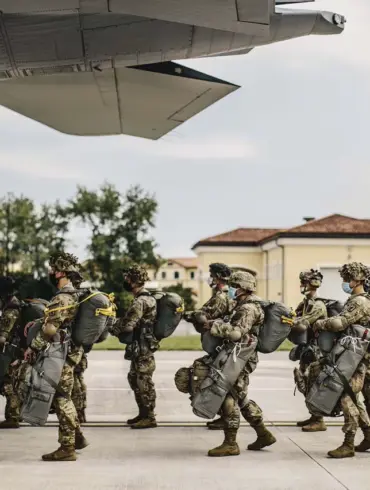 Ursula von der Leyen’s Remarks Signal EU’s Escalating Military Commitment to Ukraine, Sending Shockwaves Across European Capitals