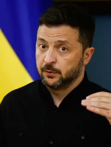 Zelensky Pushes for Advanced Air Defense Systems as Ukraine's Campaign Enters New Phase